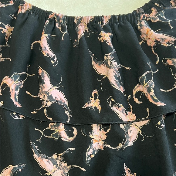 Wilfred Black and Pink Off-Shoulder Elegant Top with Butterfly Print Size XXS - Picture 3 of 11